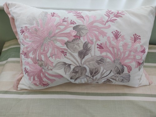 Laura ashley complete cushion - laura,