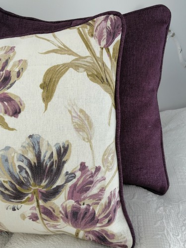 Shabby chic cushion cover