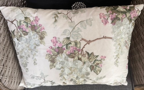 Lovely laura ashley wisteria - laura,