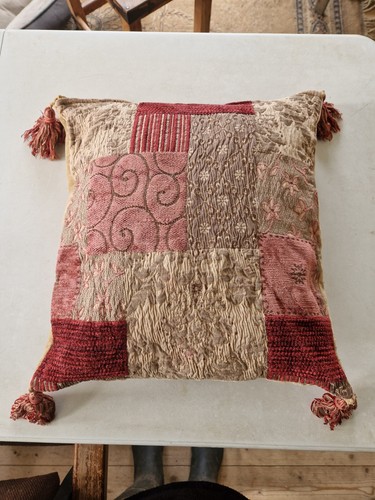 3laura ashley rex cushion - rex,