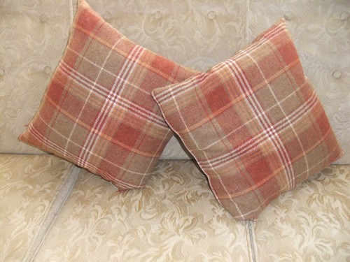 Laura ashley 100 - x,