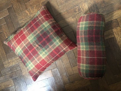 Laura ashley 100 - 2,