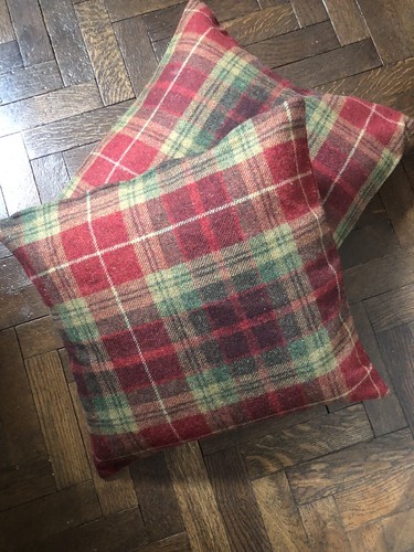 Laura ashley 100 - laura, wool