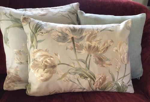 20x14in cushion cover laura - in,